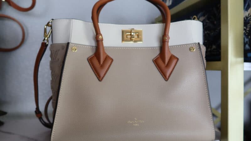1:1 LV ON MY SIDE MM