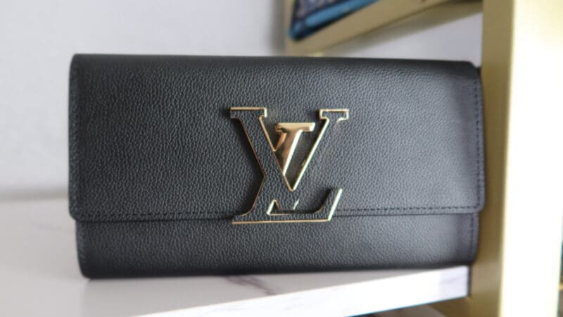 LV CAPUCINES WALLET