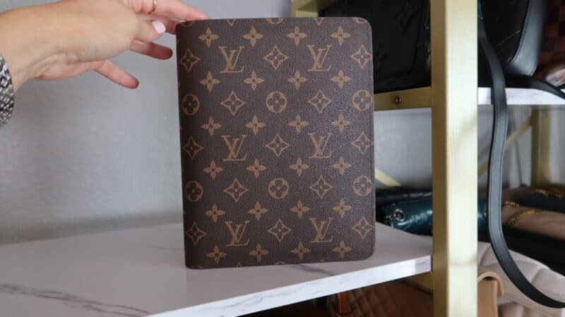 LV LARGE DESK AGENDA