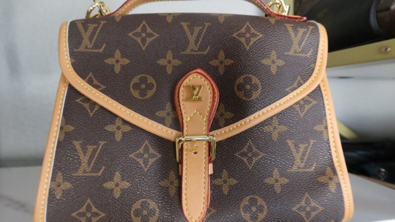 LV MONOGRAM LV IVY